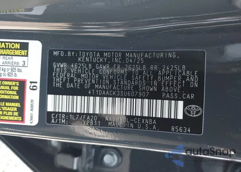 2025 Toyota Camry Le z USA, uszkodzony, nr VIN 4T1DAACK3SU607907